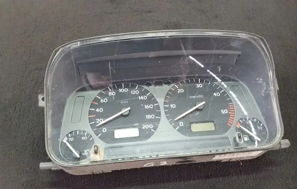 Volkswagen Golf III Speedometer (instrument cluster) 1H0919860H 351017000 02014576