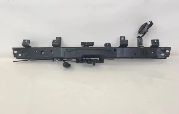 Nissan Qashqai Front bumper support beam 