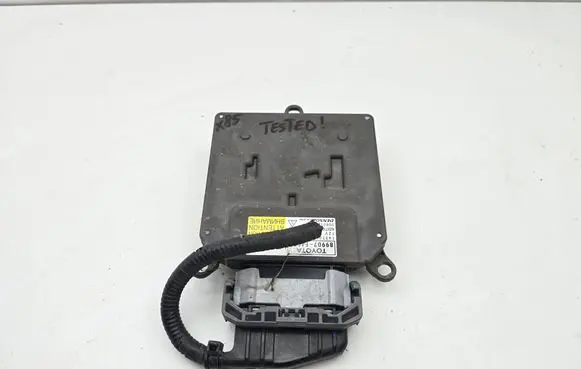 Toyota C-HR I Headlight ballast module Xenon 89907F4050 1437000550 00001LFQ