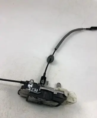 Audi A4 S4 B8 8K Coupe door lock (next to the handle) RH923344