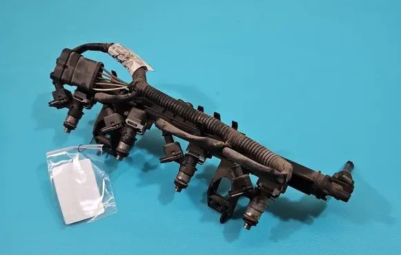 Fuel injector