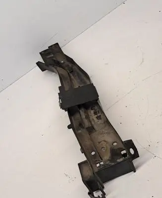 Volkswagen PASSAT B6 Other engine bay part 1K0971615CT