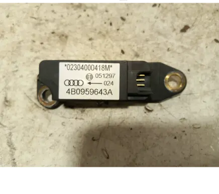 Audi A6 S6 C5 4B Airbag deployment crash/impact sensor 4B0959643A 051297 02304000418M