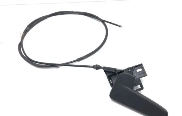 Volkswagen Polo VI Engine bonnet/hood lock release cable 