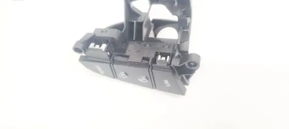 Steering wheel buttons/switches