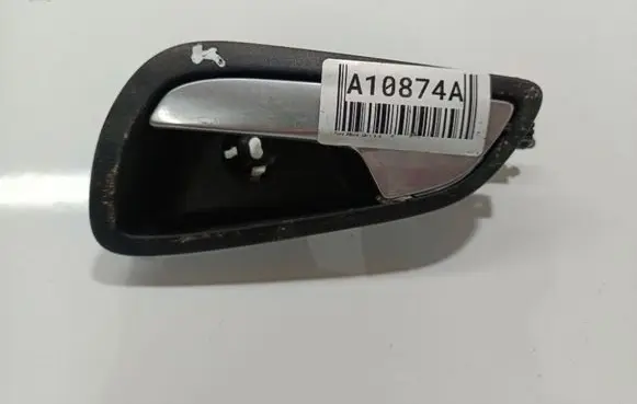 Ford Focus Rear door interior handle AM51022601BDW AM51-022601-BDW