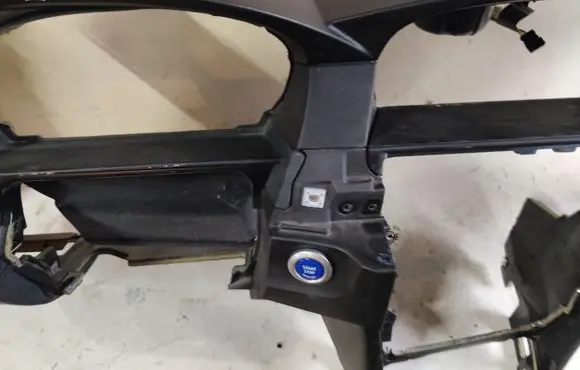 BMW 5 E60 E61 Dashboard 6976431