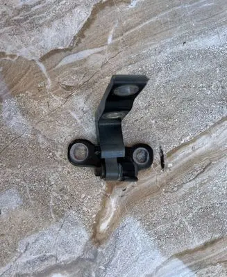 Volvo C40 Front door upper hinge 31424585