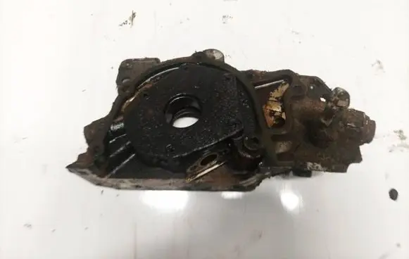 Oil pump