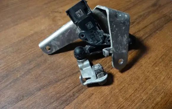 BMW 7 G11 G12 Sensor 68954666869138