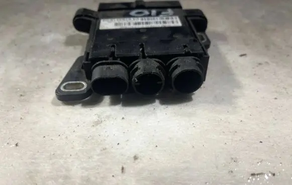 BMW 5 F10 F11 Current control relay 9153418