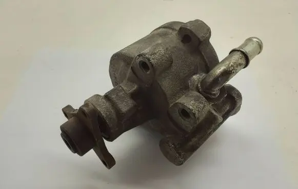 Renault Megane II Power steering pump 26058572 7700415198 7700417308