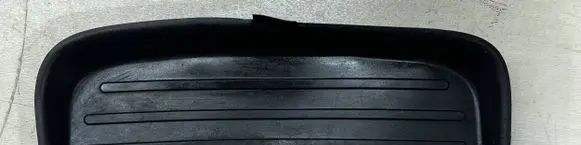 Ford Mustang VI Central console drawer/shelf pad FR3B63045M97A T20029