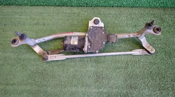 Skoda Karoq Front wiper linkage and motor 