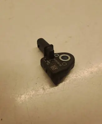BMW X1 F48 F49 Airbag deployment crash/impact sensor 9196100