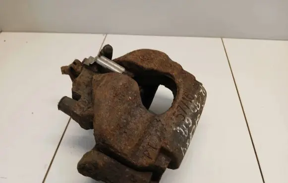 Ford Galaxy Front brake caliper
