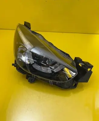 Mazda 2 Headlight/headlamp D09K-51040