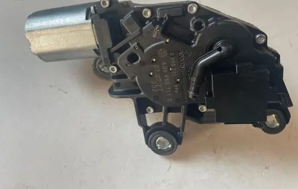 Volkswagen Polo IV 9N3 Rear window wiper motor 6Q6955711C