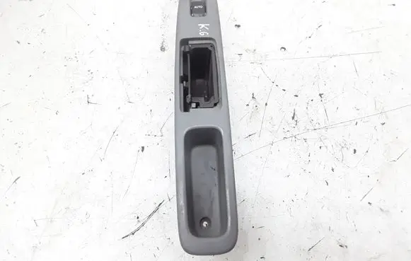 Toyota Avensis Verso Electric window control switch