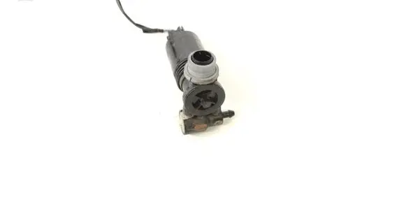 Land Rover Range Rover Evoque L538 Windscreen/windshield washer pump 1050007001 170604B