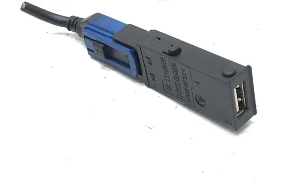 USB socket connector