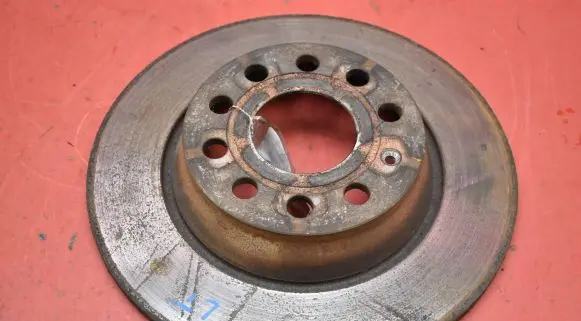 Volkswagen PASSAT CC Rear brake disc