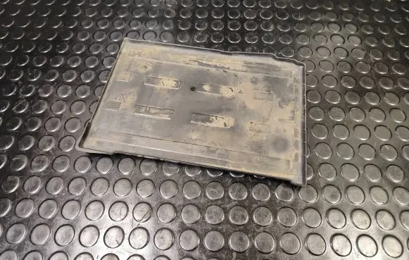 Peugeot 308 Battery tray 9806108580