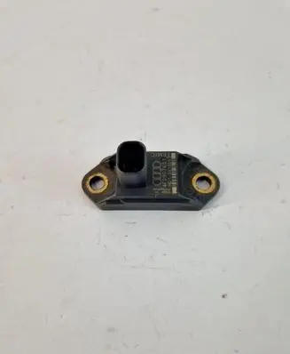 Audi A6 S6 C6 4F Airbag deployment crash/impact sensor 4F0907651