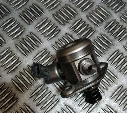 Ford Fiesta Fuel injection high pressure pump BM5G9D376BB