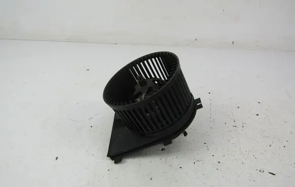 Volkswagen Polo III 6N 6N2 6NF Heater fan/blower 