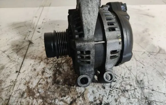 Jaguar XF X250 Generator/alternator 4R8310300