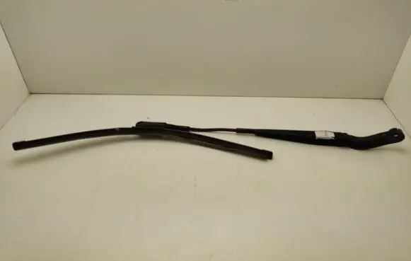 Ford Mustang VI Front wiper blade arm FR3B17C495AA
