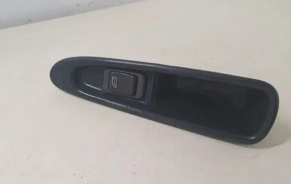 Volvo S40, V40 Electric window control switch 03458021