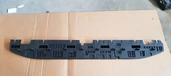 Mercedes-Benz GLE AMG (W166 - C292) Side skirt front trim 