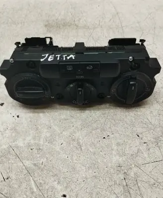 Volkswagen Jetta V Climate control unit 1K1820045B 5HB00932201