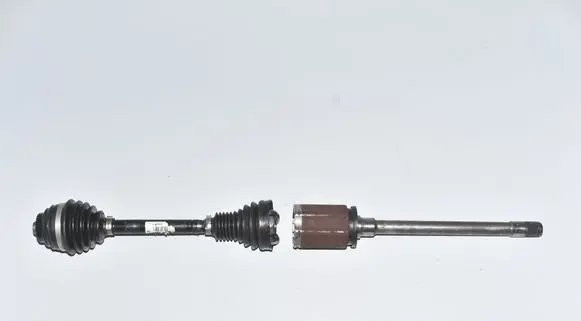 BMW 4 F36 Gran coupe Front driveshaft 7597694 31607597694
