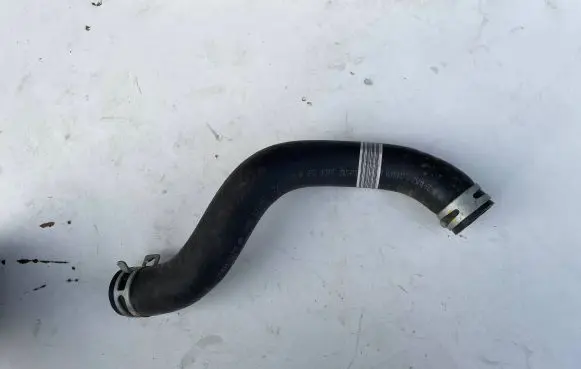 Hyundai i30 Engine coolant pipe/hose 25411F2200 16112817