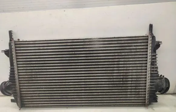 Opel Insignia A Intercooler radiator 13227348