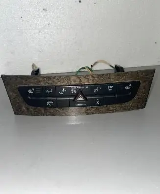 Mercedes-Benz E W211 Other dashboard part