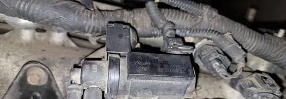 Chrysler Voyager Turbo solenoid valve 70101000 06t265
