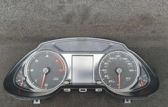 Audi Q5 SQ5 Speedometer (instrument cluster) 8R0920980L