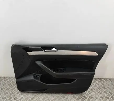Volkswagen PASSAT B8 Front door card panel trim 3G2867012
