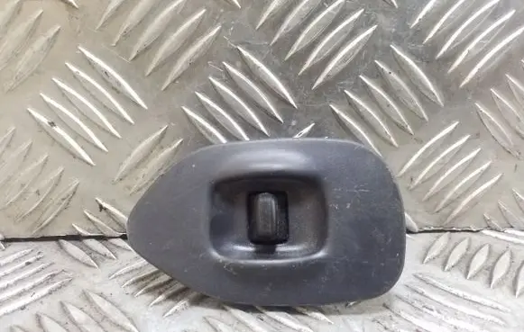 Subaru Legacy Electric window control switch