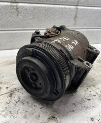 Volvo XC60 Air conditioning (A/C) compressor (pump) 8708581