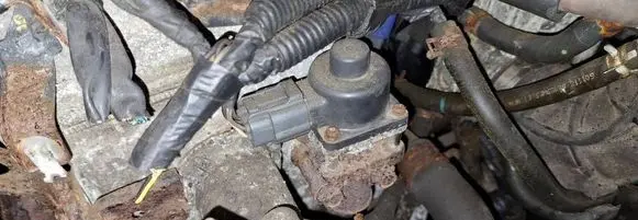Nissan Pixo EGR valve