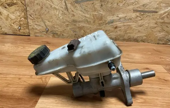 Peugeot Expert Master brake cylinder 1498225080 03355815093