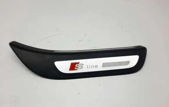 Audi Q5 SQ5 Rear sill trim cover 8R0853376A 8R0853376C 8R0853376D