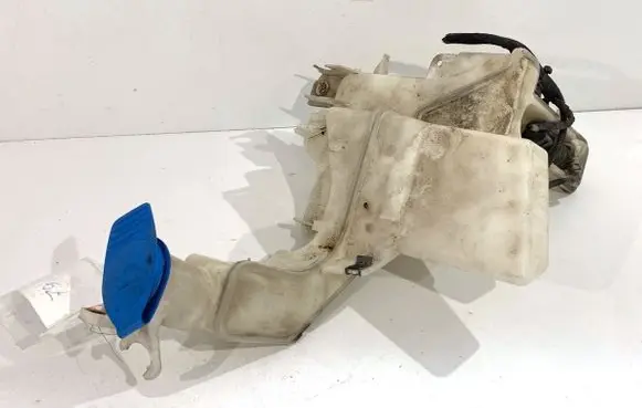 Volkswagen PASSAT B6 Windshield washer fluid reservoir/tank 3C0955453J