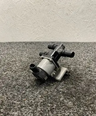 Hyundai Ioniq 5 Electric auxiliary coolant/water pump 375W3-GI010
