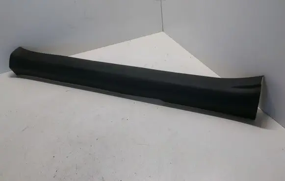 Toyota Verso Front sill trim cover 679130F020